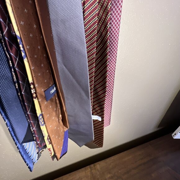 LOT OF 11 SILK TIES - Picture 6 of 7